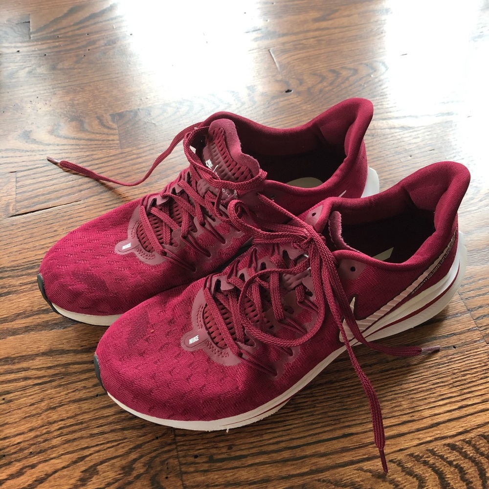 Nike Vomero 14